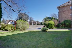 Front External- click for photo gallery